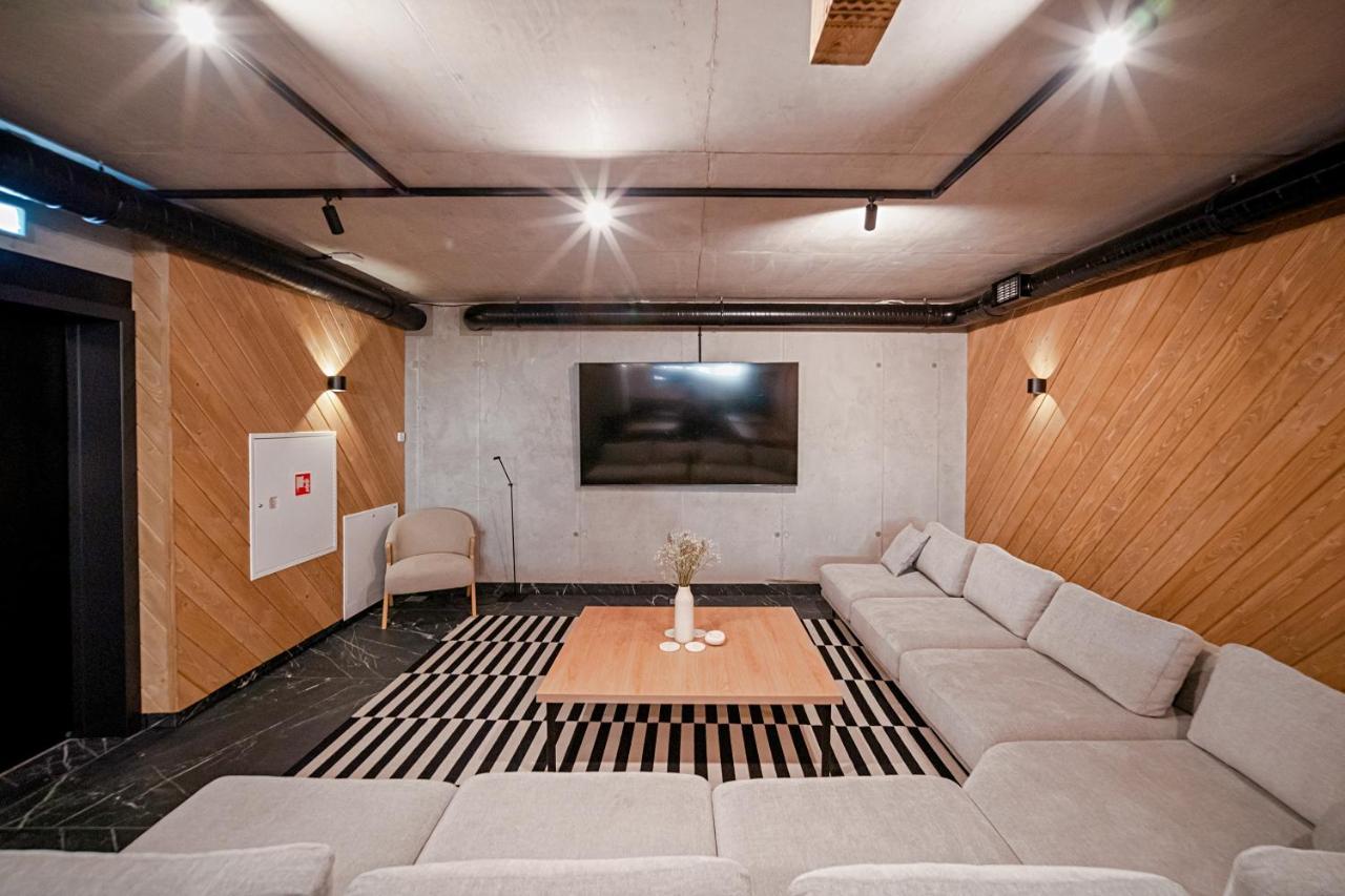 Lipowy Dwor Aparthotel Zakopane Ngoại thất bức ảnh